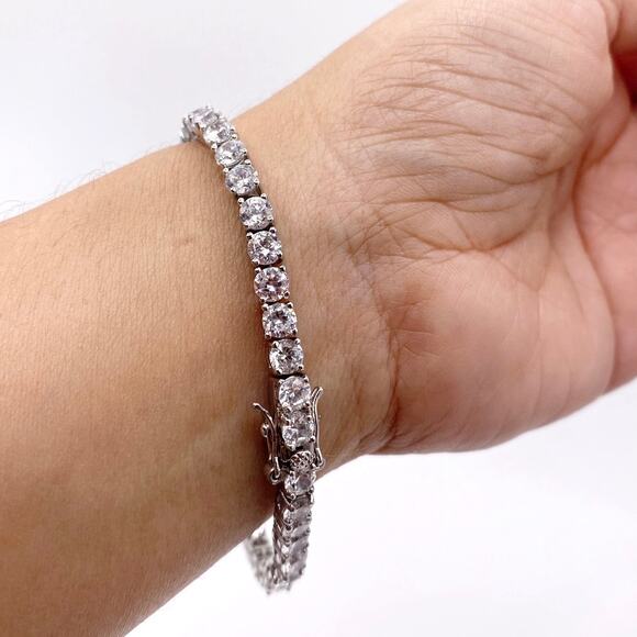 Silver Plated and Rhodium Tenis Bracelet with Cubic Zirconia Crystals 7” inches - Picture 1 of 5